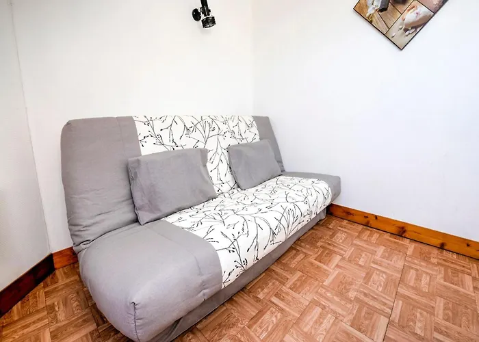 In Saint-remy Near Apartment Clecy